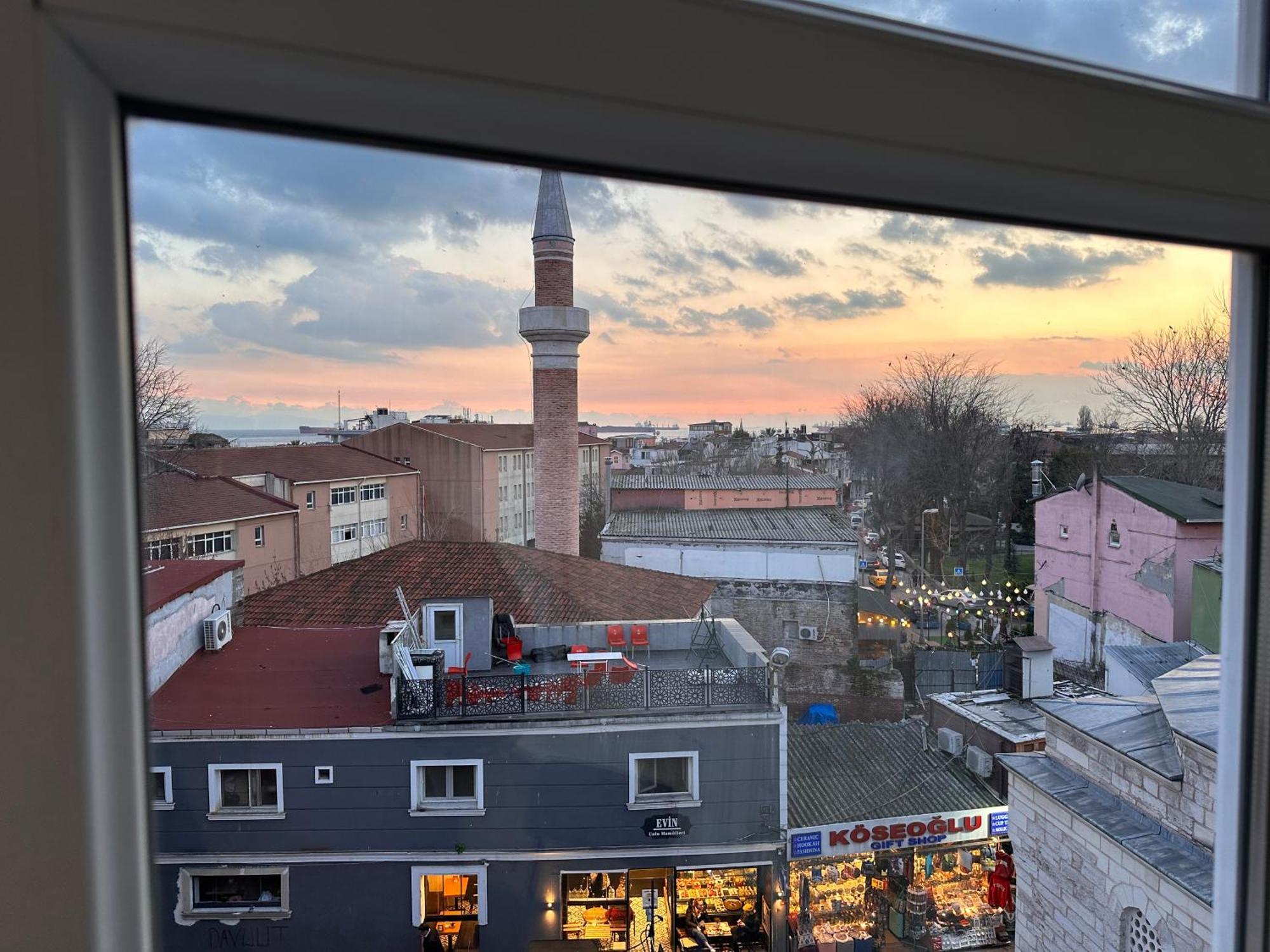 Asparagus Hotel & Suites Old City Istanboel Buitenkant foto