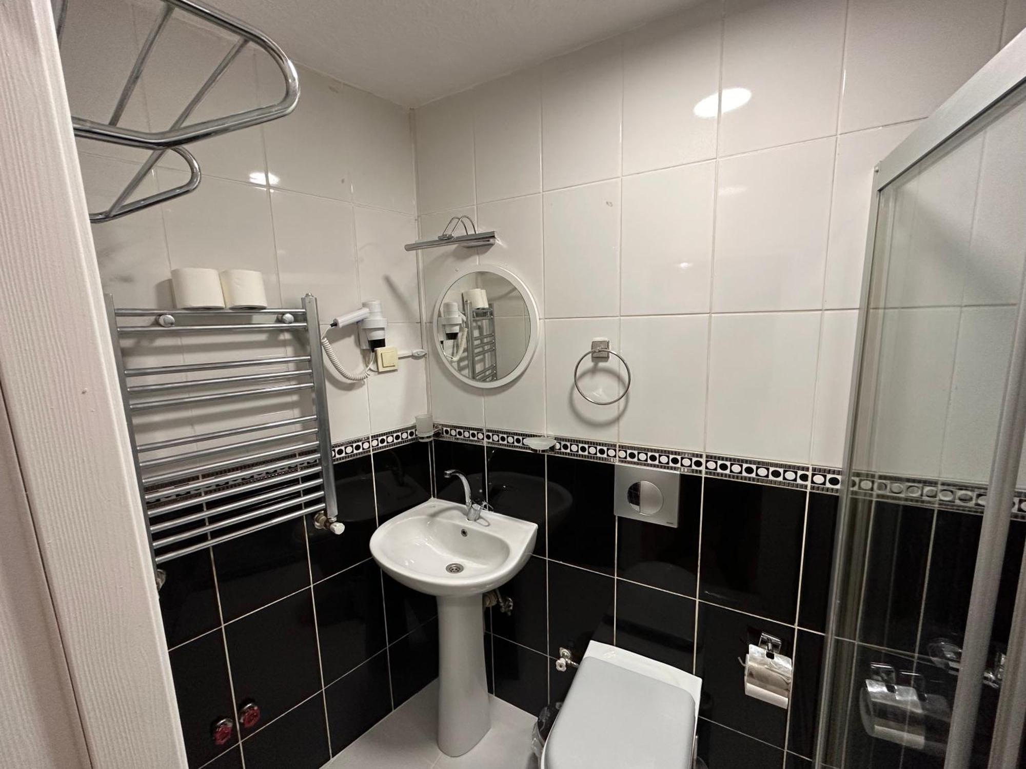 Asparagus Hotel & Suites Old City Istanboel Buitenkant foto