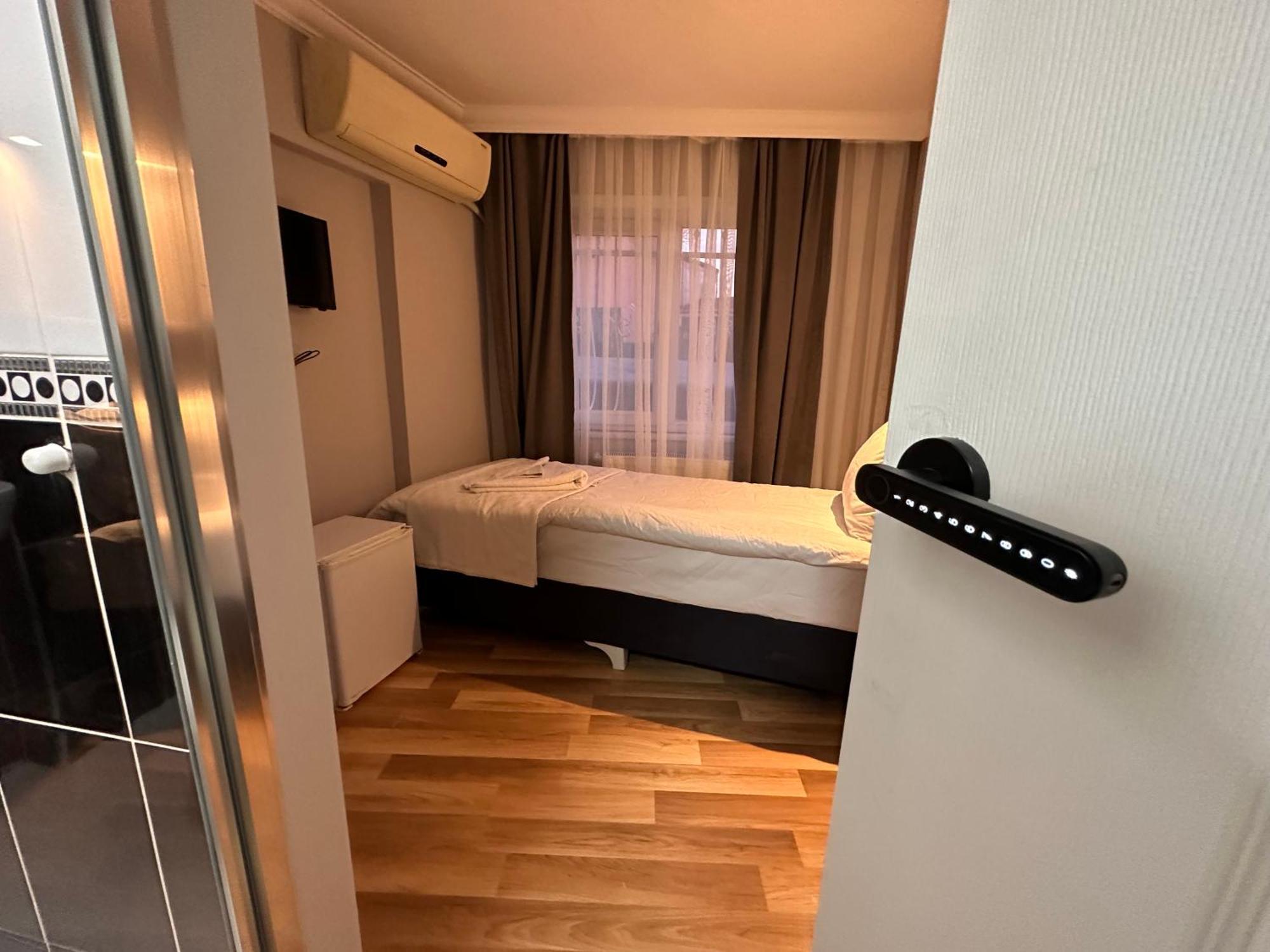 Asparagus Hotel & Suites Old City Istanboel Buitenkant foto
